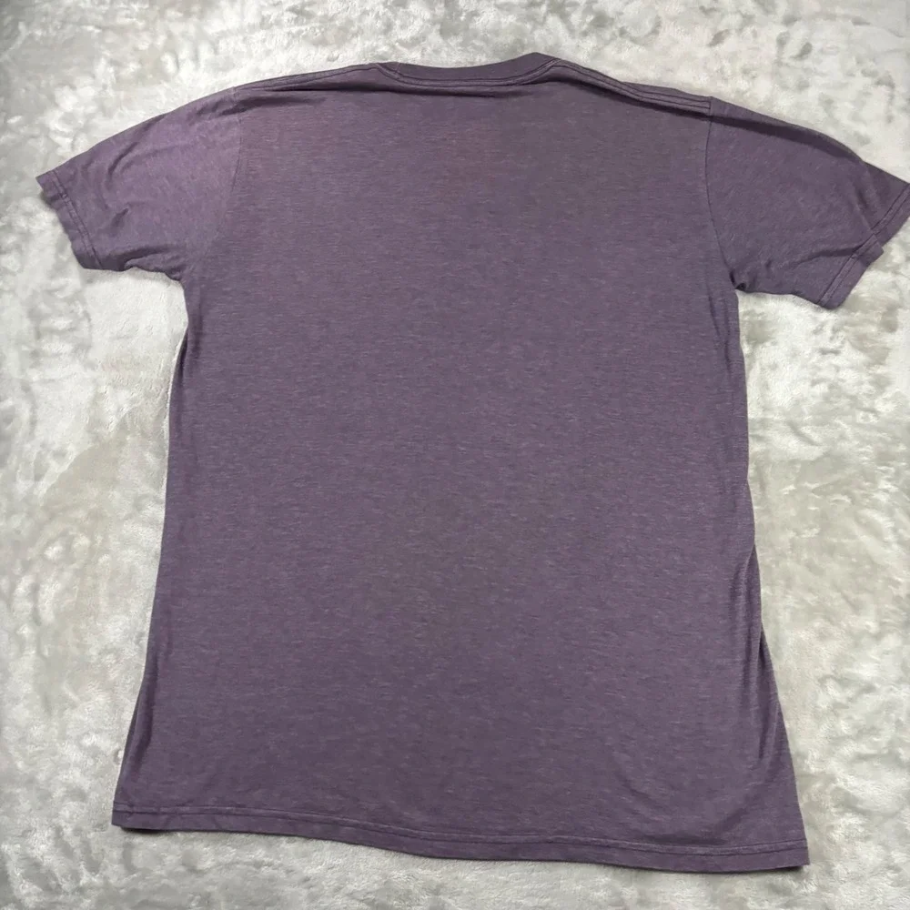 The North Face Mens Purple Graphic Mountain T-Shirt Classic Fit Medium Heathered